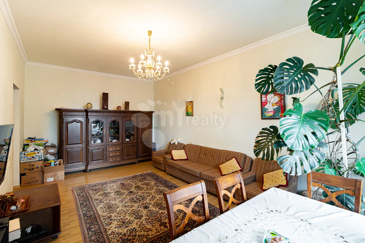 House for sale Davtashen 3 district, Davtachène Yerevan, 158789