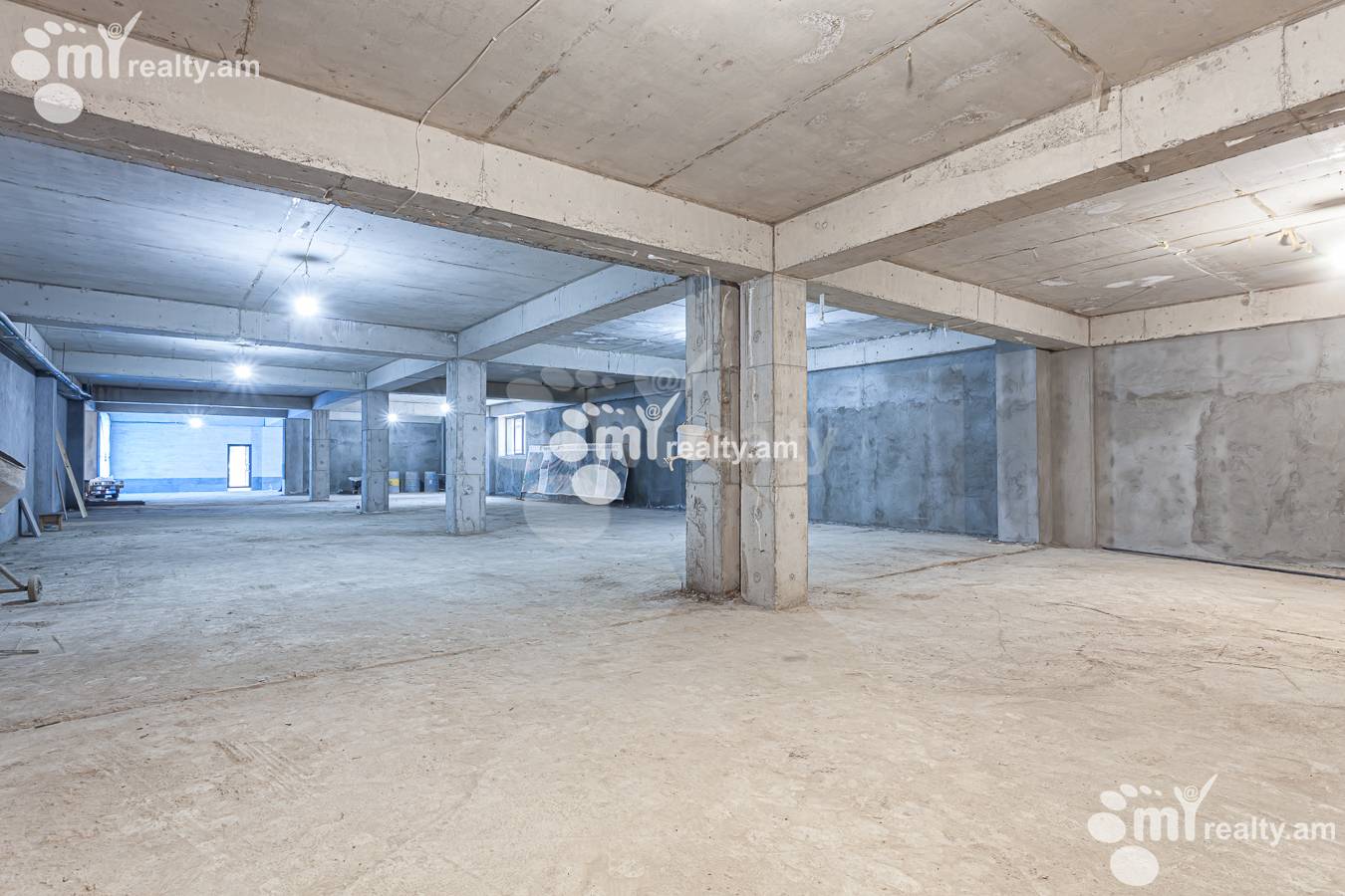 Commercial for rent خیابان آرمِناک آرمِناکیان, نورک ماراش ایروان, 156019