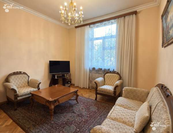 1-senyakanoc-bnakaran-vacharq-Yerevan-Arabkir