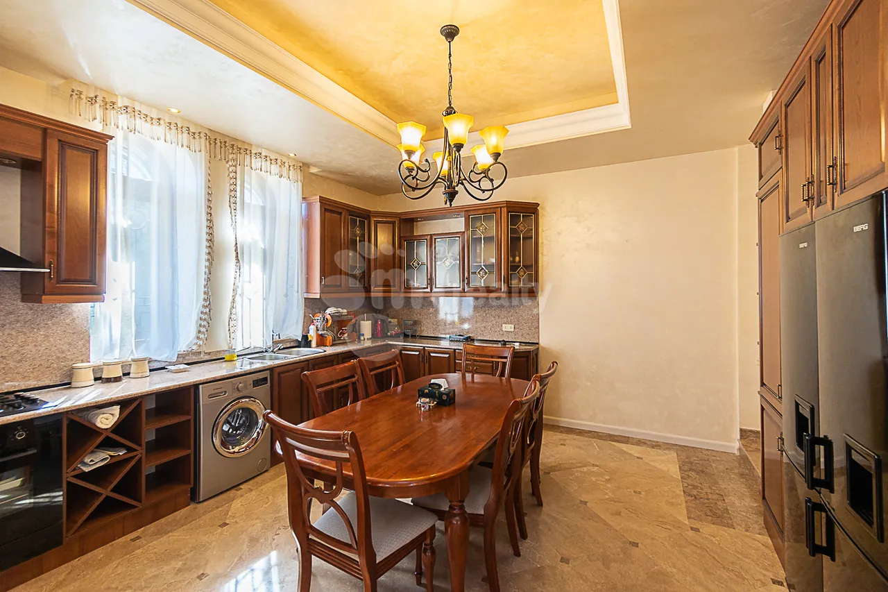 House for sale Garni, Garni Kotaïque, 161231