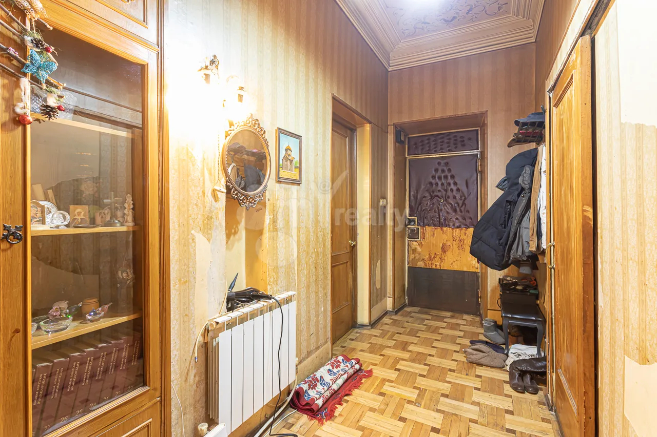 Commercial property for sale Abovyan St, Center Yerevan, 158522