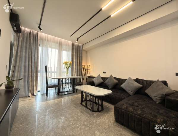 2-senyakanoc-bnakaran-vacharq-Yerevan-Ajapnyak