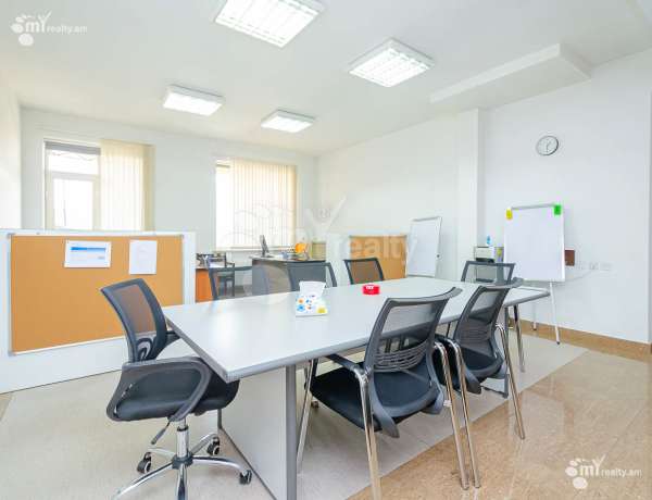 prodaja-kommercheskogo-pomesheniya-v-novostroyke/Paronyan+St/Center/Yerevan