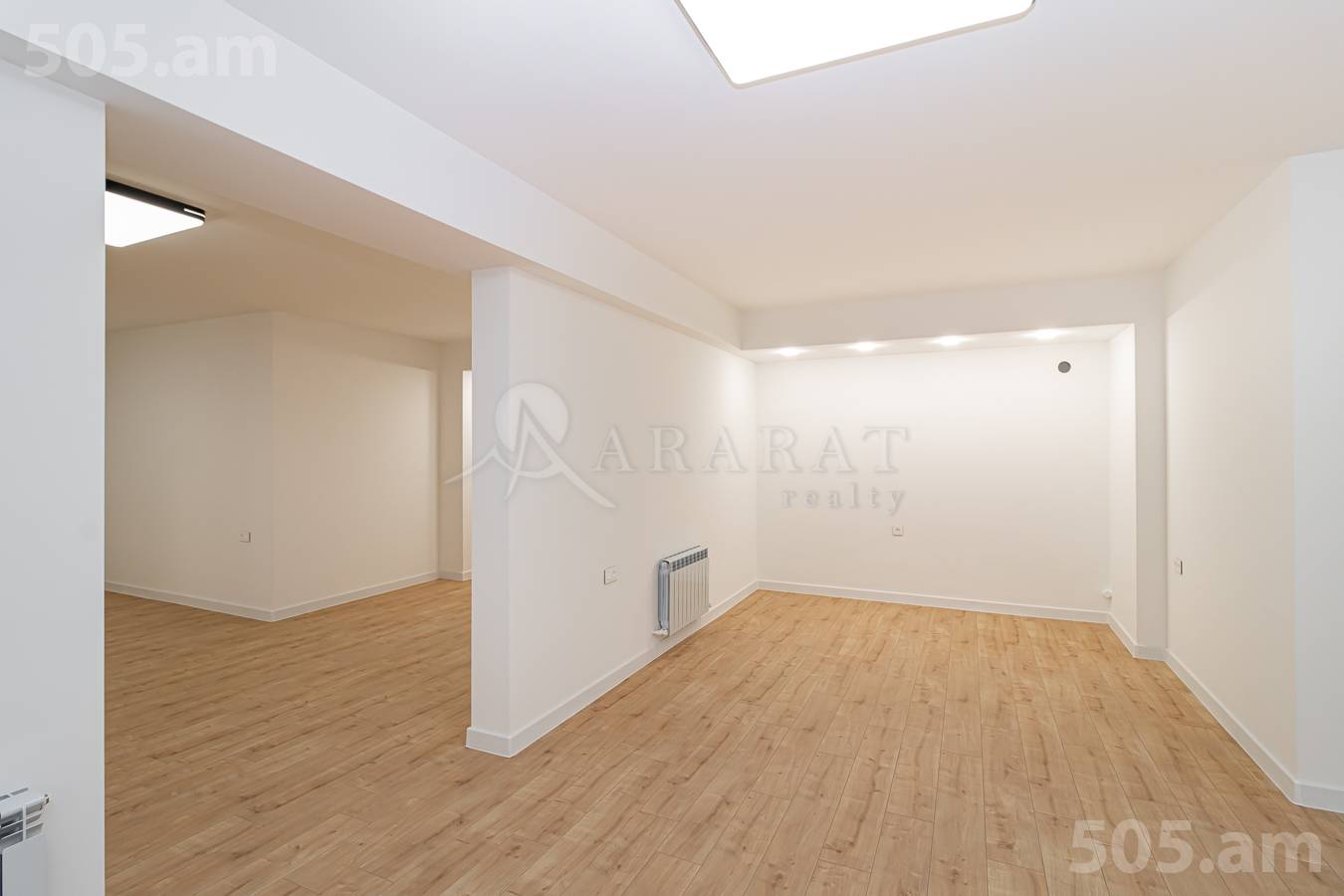 Commercial for rent خیابان آرگیشتی, مرکز شهر ایروان, 149934