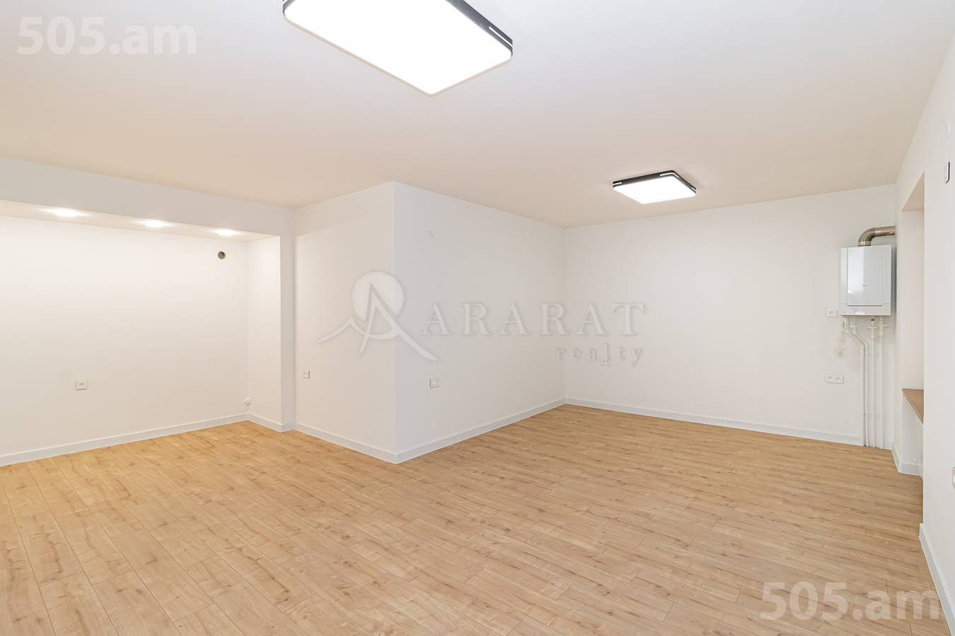 Commercial for rent خیابان آرگیشتی, مرکز شهر ایروان, 149934