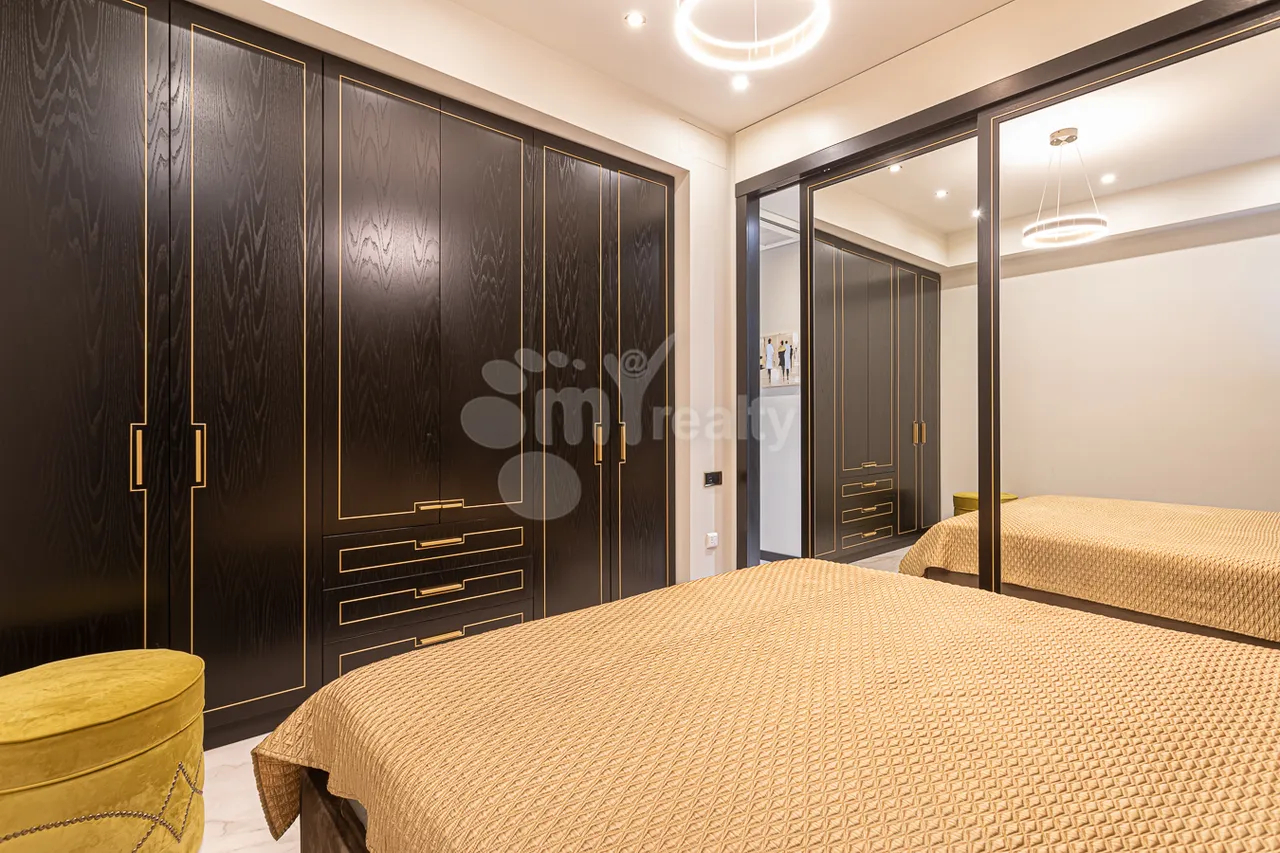 2 bedroom apartment for rent Buzand St, Center Yerevan, 158186