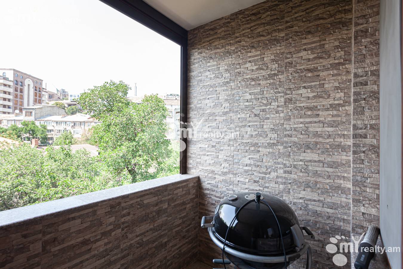 3 bedroom apartment for sale Mashtots Ave, Center Yerevan, 155988