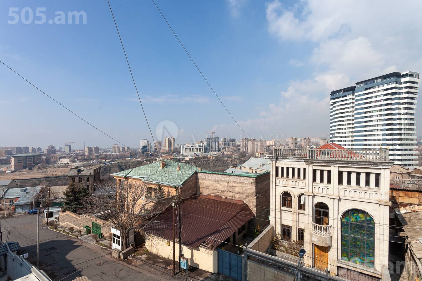 Купить 3 комнатную квартиру Барбюс ул, Арабкир Ереван, 148719