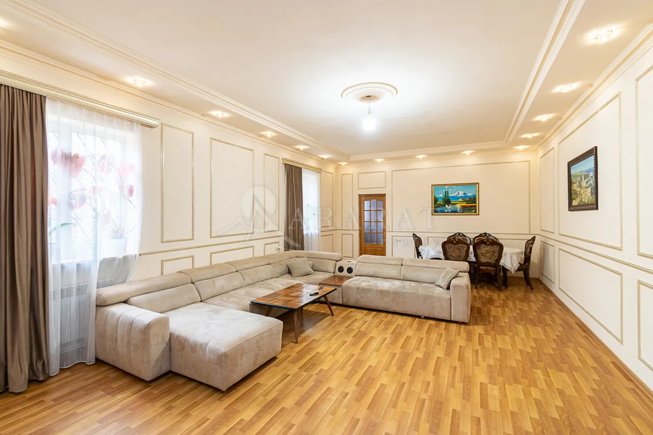 House for sale Zovuni dis, زوونی کوتایک, 160369