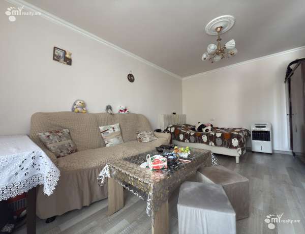 bnakaran/1-senyakanoc/Lepsius+St/Kanaqer-Zeytun/Yerevan