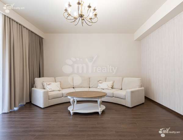 arandznatun-vacharq-Yerevan-Avan