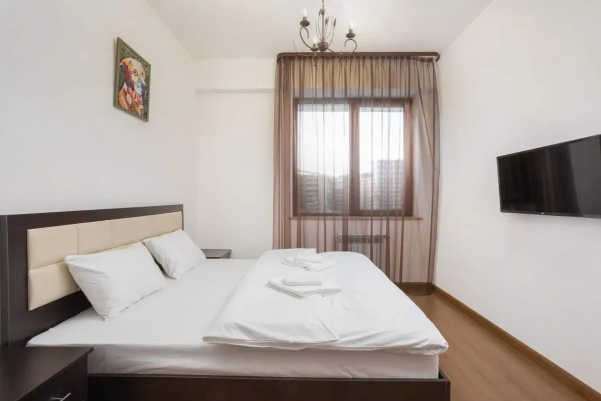 2 bedroom apartment for rent Buzand St, Center Yerevan, 160288