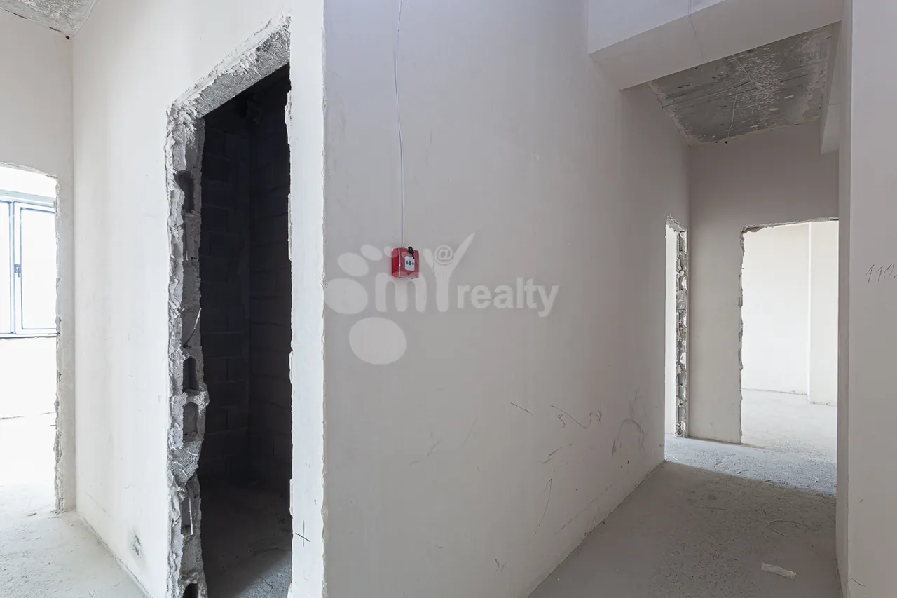 4 bedroom apartment for sale Mikoyan St, Nor Nork Yerevan, 161419