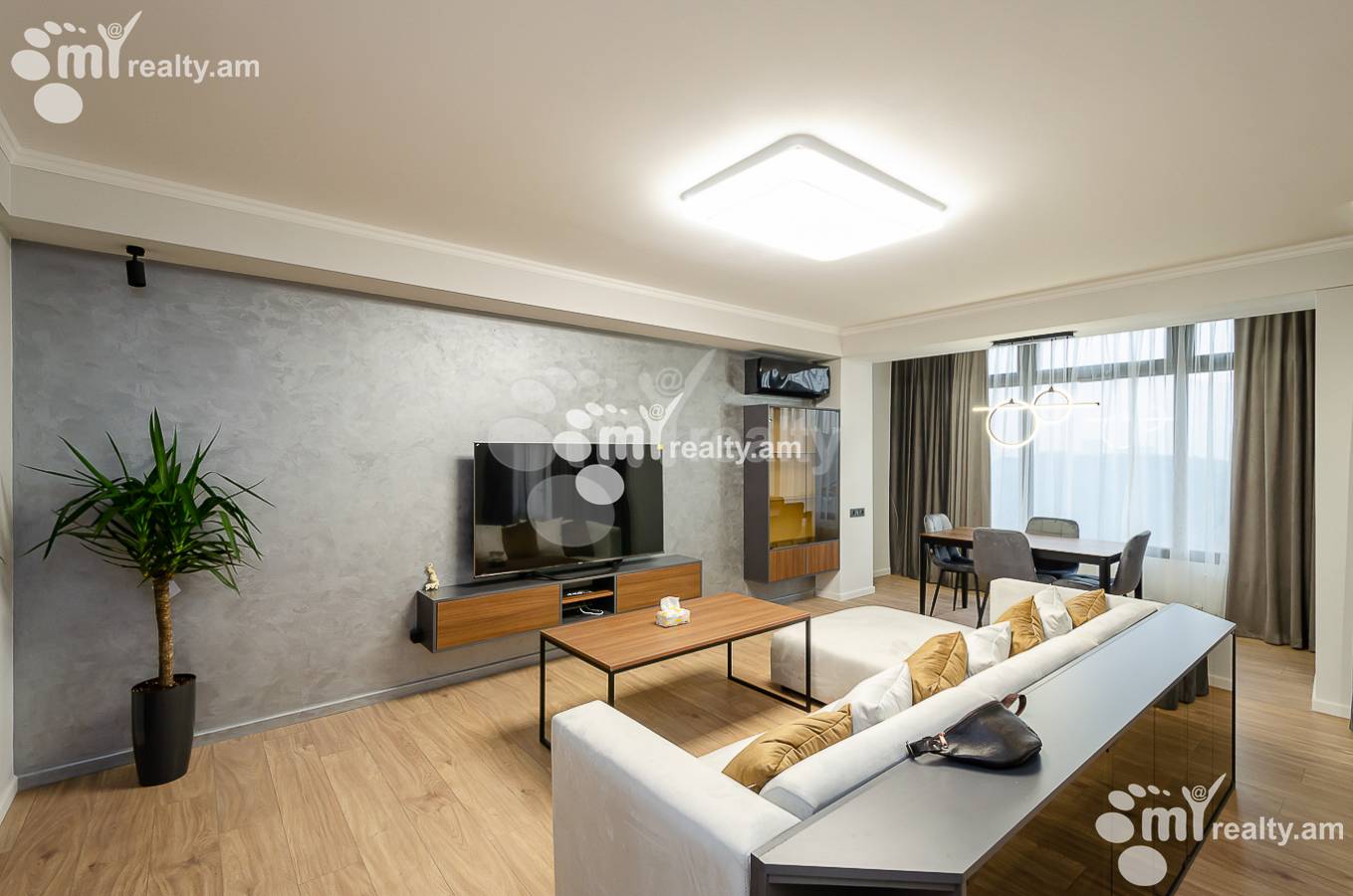 3 սենյականոց բնակարան  Օրբելի Եղբայրների փող, Արաբկիր Երևան, 142936