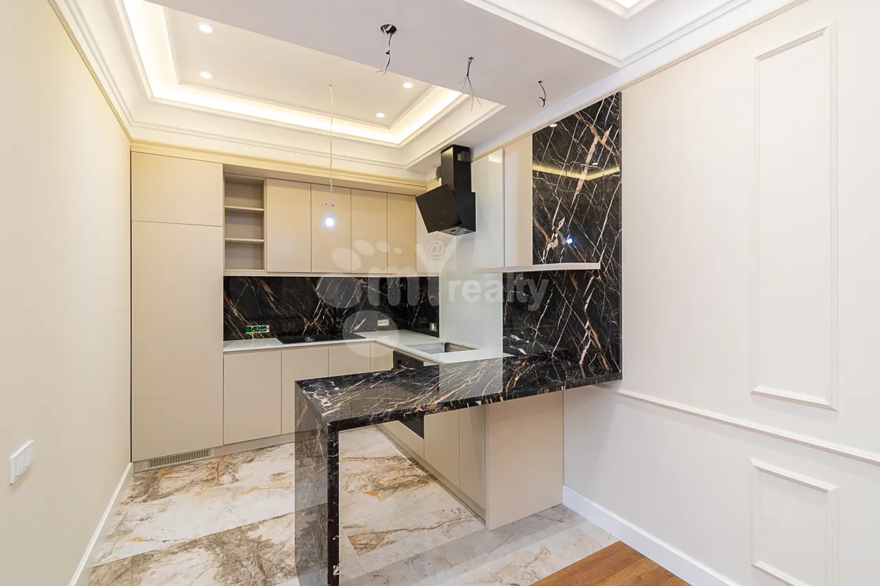 2 bedroom apartment for rent خیابان آرشاکونیاک, مرکز شهر ایروان, 160302