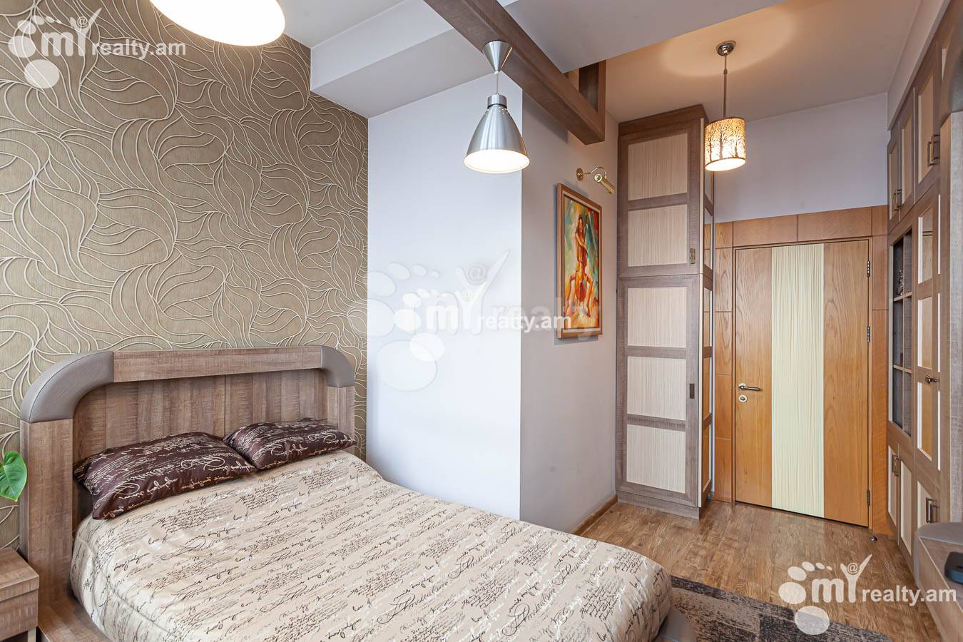 4 սենյականոց բնակարան  Քեռու փող, Արաբկիր Երևան, 154017