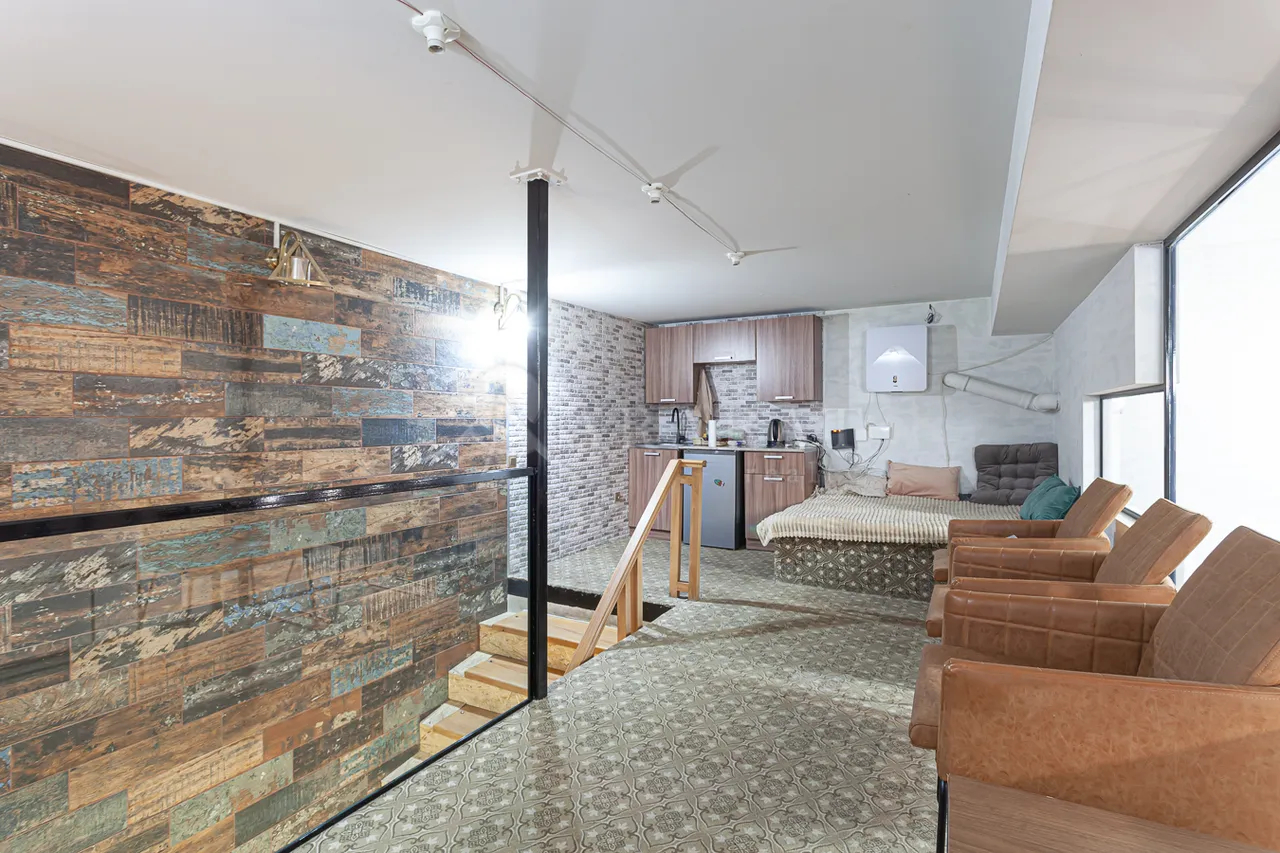 Commercial property for sale Antarayin St, Center Yerevan, 161070