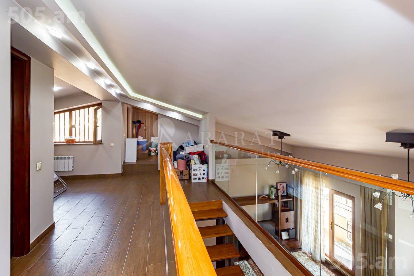 6 սենյականոց բնակարան  Ծարավ Աղբյուրի փող., Ավան Երևան, 152079