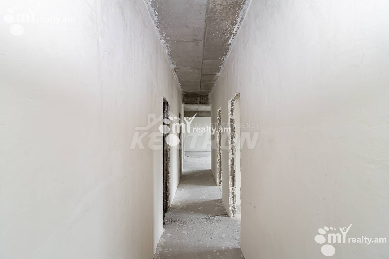 Купить 4 комнатную квартиру Гогол ул., Канакер-Зейтун Ереван, 149792