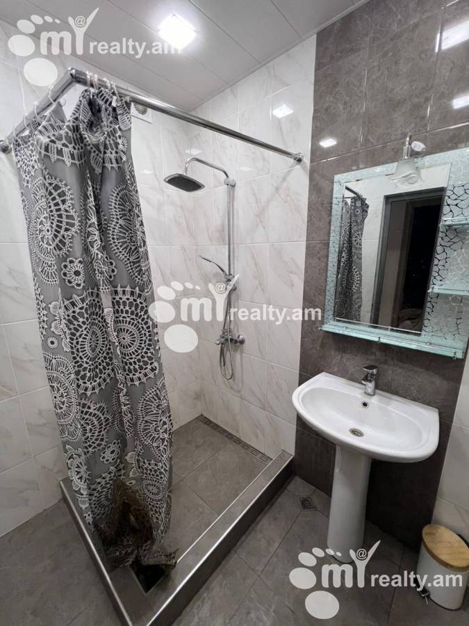 3 սենյականոց բնակարան վարձով Ազատության պող, Արաբկիր Երևան, 157709