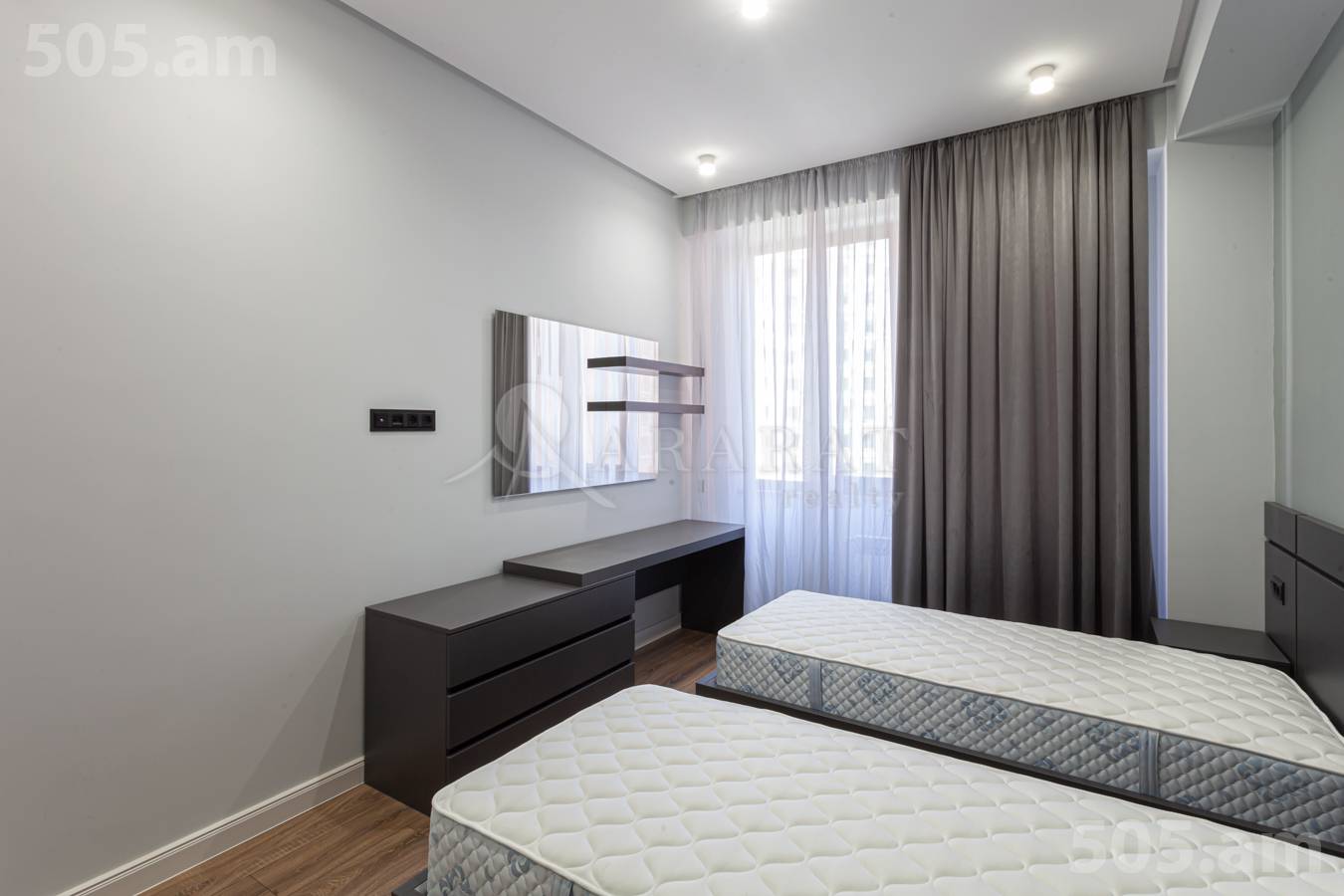 Купить 3 комнатную квартиру Адонц ул, Арабкир Ереван, 139132