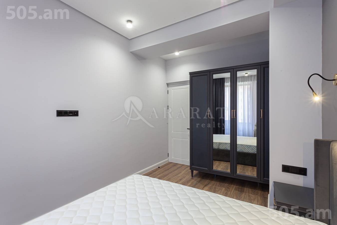 Купить 3 комнатную квартиру Адонц ул, Арабкир Ереван, 139132