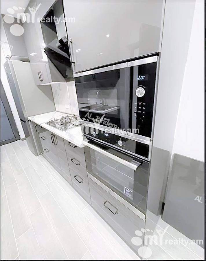 Купить 2 комнатную квартиру Маштоца пр, Центр Ереван, 140509