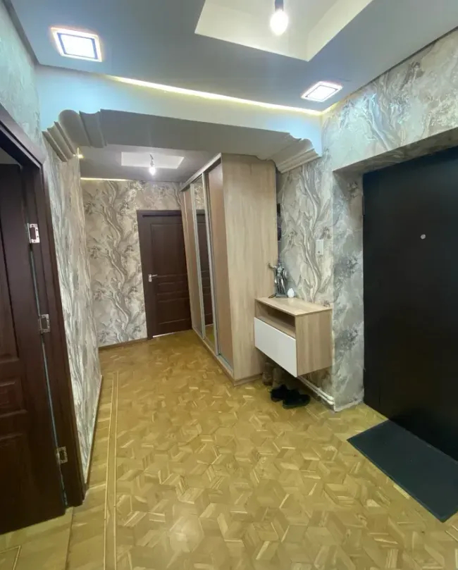 4 bedroom apartment for sale Vratsakan St, Arabkir Yerevan, 160925