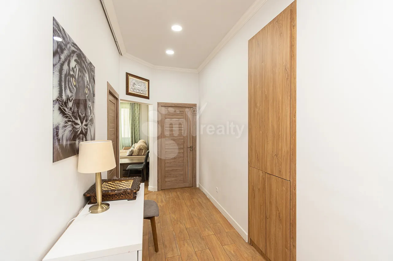 4 սենյականոց բնակարան  Ն. Տիգրանյան փող փակ, Արաբկիր Երևան, 160010