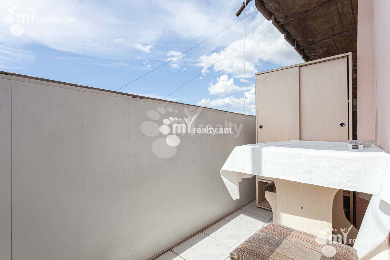 3 bedroom apartment for sale خیابان سایات نووآ, مرکز شهر ایروان, 150921