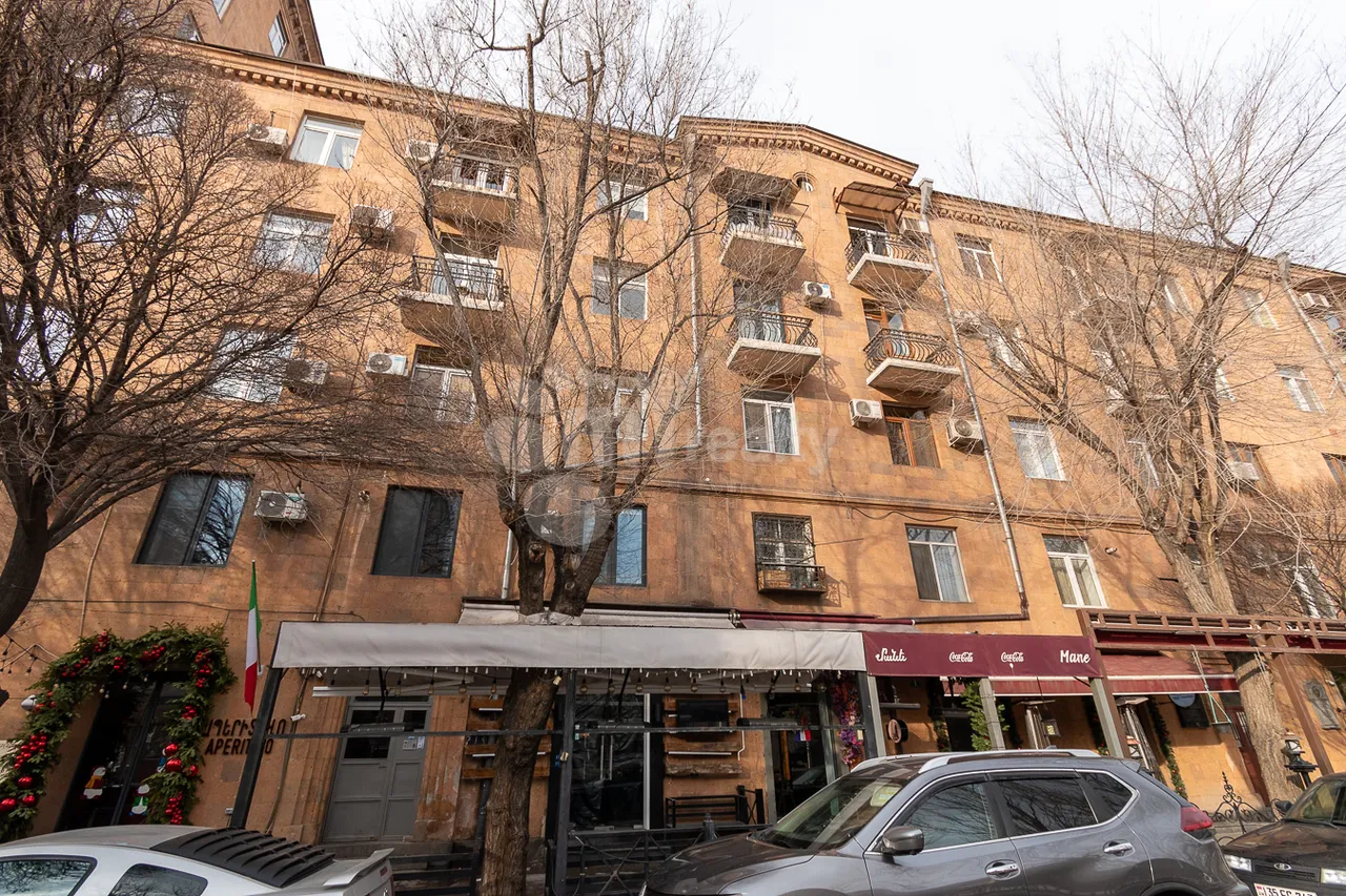 3 bedroom apartment for sale Tamanyan St, Center Yerevan, 158804