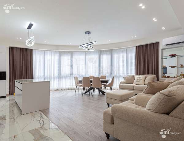 varcov-bnakaran-norakaruycum/3-senyakanoc/Arshakunyats+Ave/Center/Yerevan