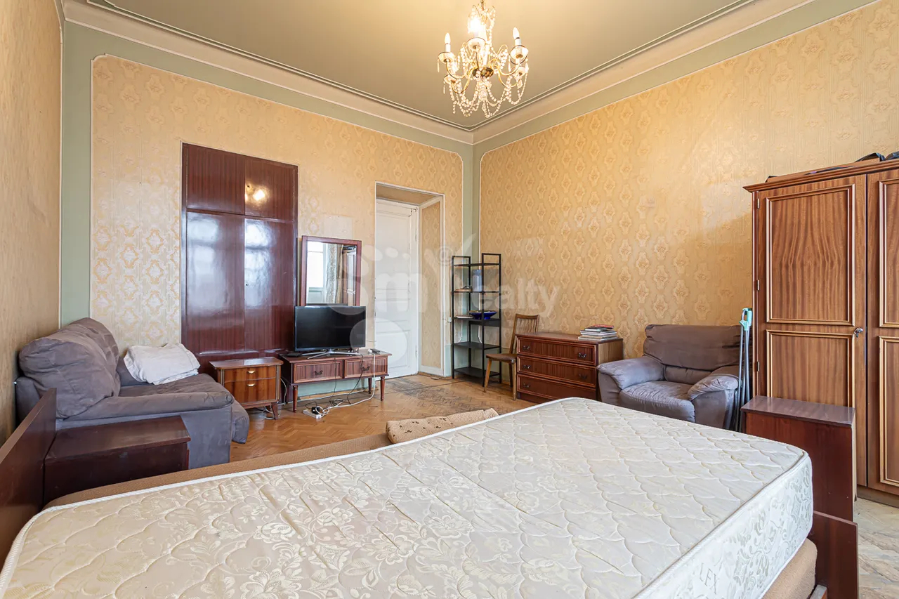 4 bedroom apartment for sale Isahakyan St, Center Yerevan, 158233