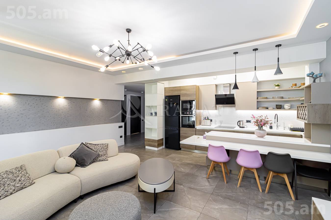 Купить 2 комнатную квартиру Амирян ул, Центр Ереван, 153533