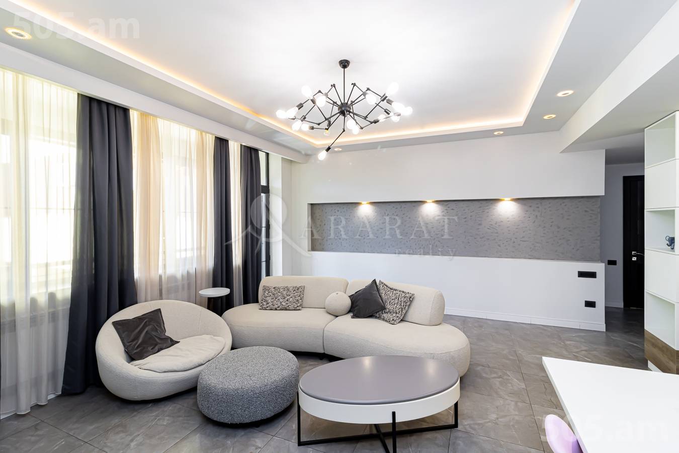 Купить 2 комнатную квартиру Амирян ул, Центр Ереван, 153533