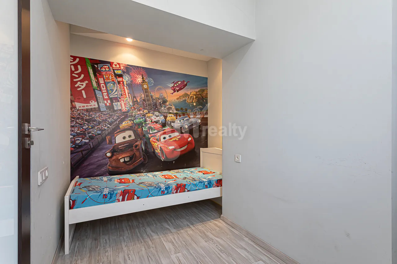 4 bedroom apartment for sale Hakobyan St, Arabkir Yerevan, 158133