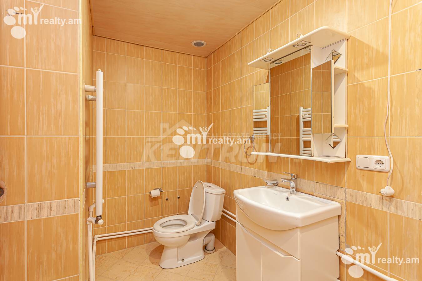 2 սենյականոց բնակարան  Սարյան փող, Կենտրոն Երևան, 148660