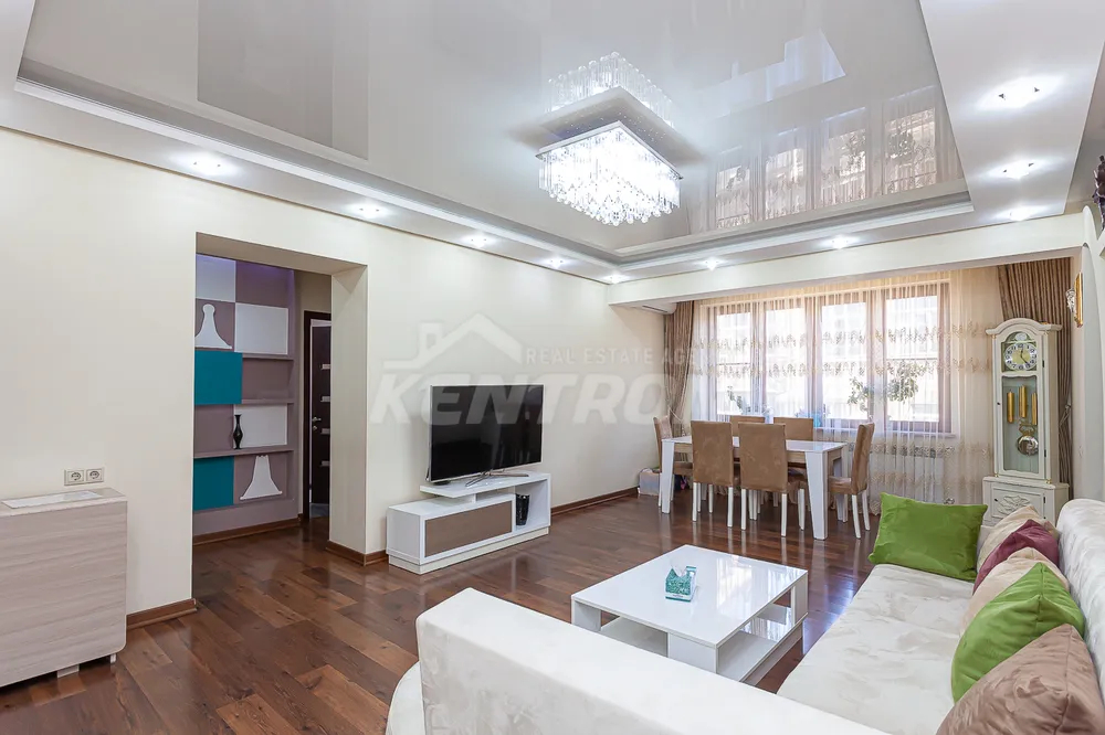 bnakaran/4-senyakanoc/Nalbandyan+St/Center/Yerevan