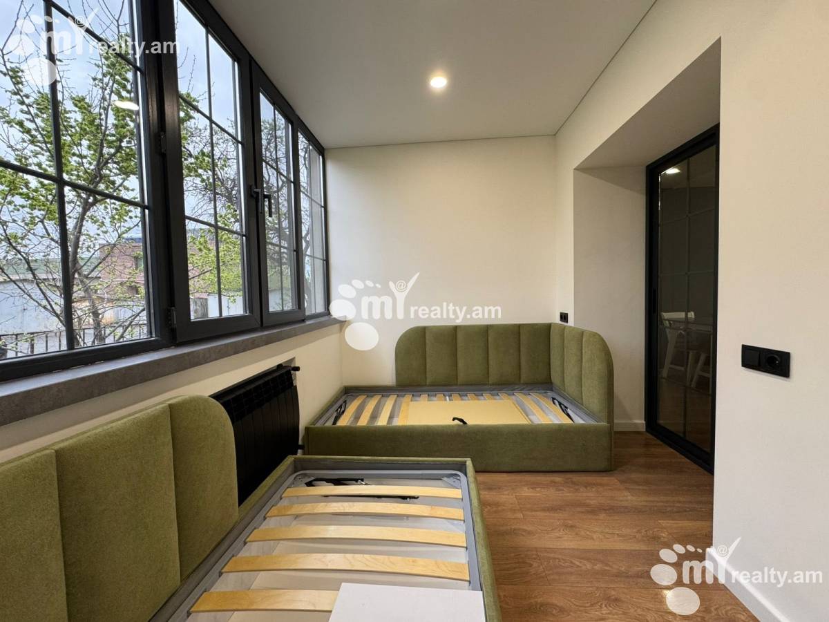 2 bedroom apartment for sale خیابان فوچیک, آچاپنیاک ایروان, 160181