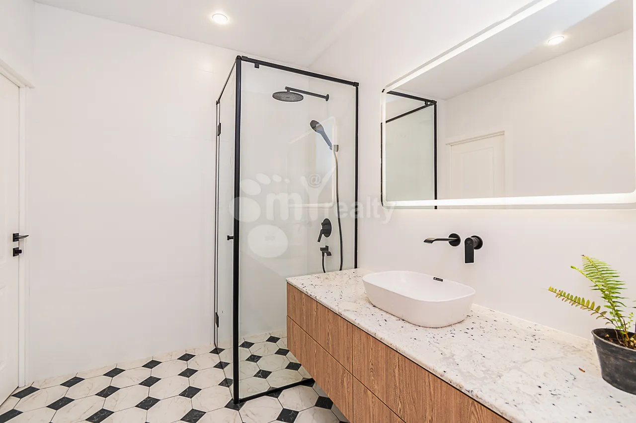 2 bedroom apartment for sale Leningradyan St, Adjapnyak Yerevan, 161444