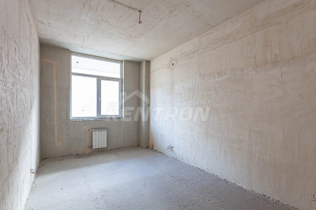 3 սենյականոց բնակարան  Ռոստոմի փող, Կենտրոն Երևան, 157234