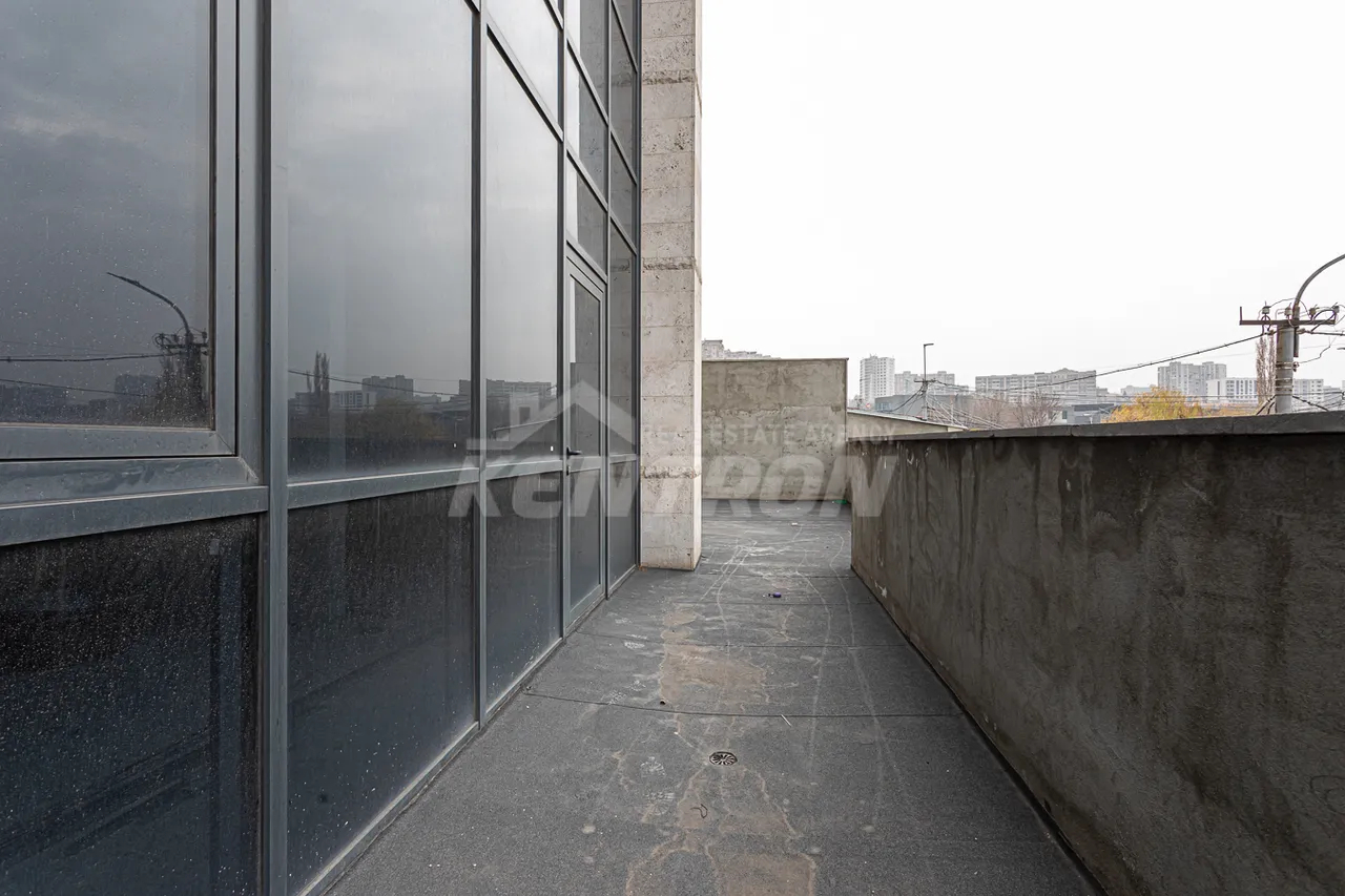 3 սենյականոց բնակարան  Խուդյակովի փող, Ավան Երևան, 158336