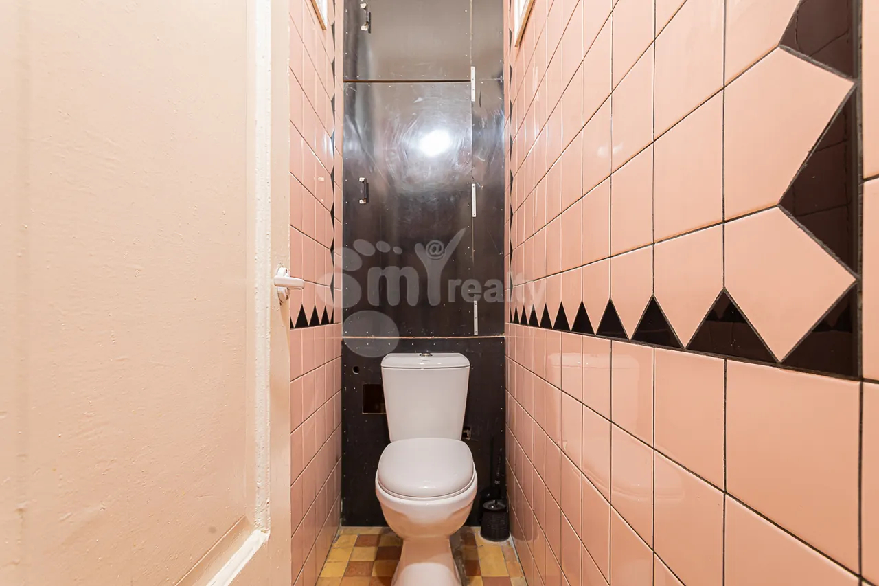 3 bedroom apartment for sale Charents St, Center Yerevan, 157412