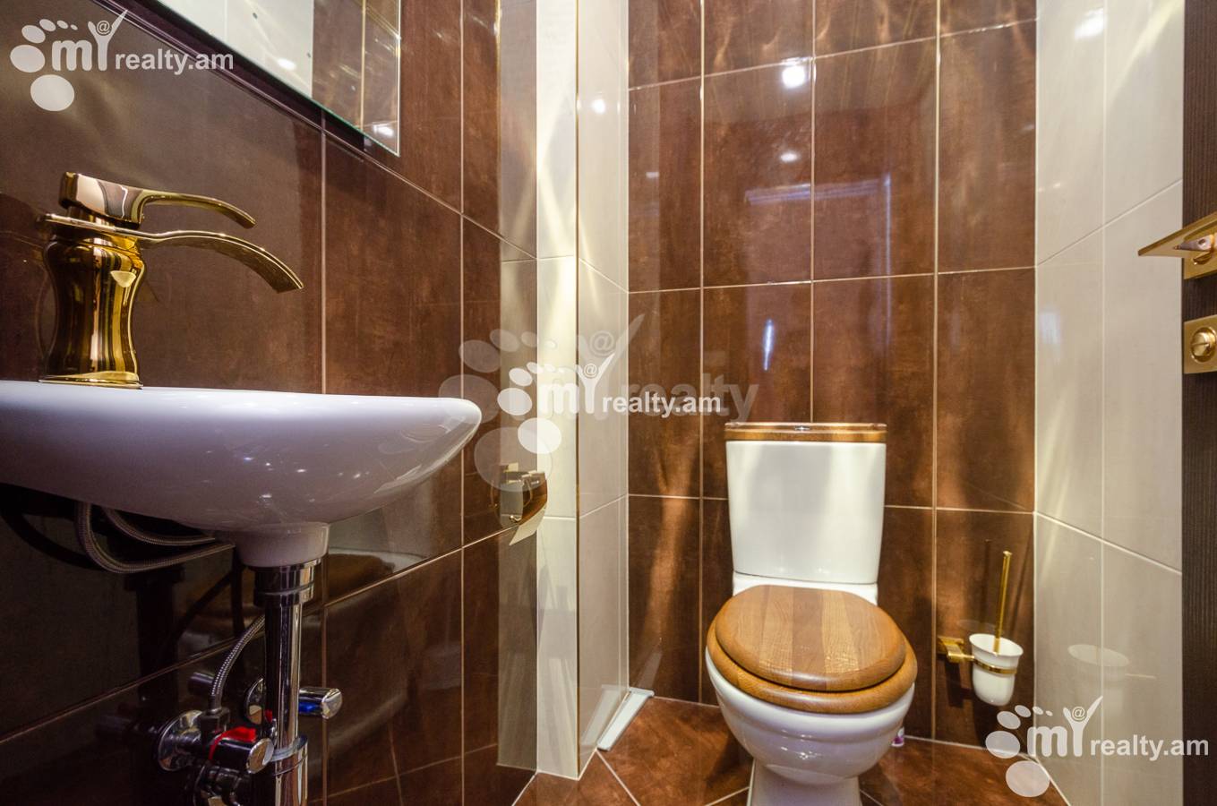 3 սենյականոց բնակարան  Մոլդովական փող, Նոր Նորք Երևան, 151545