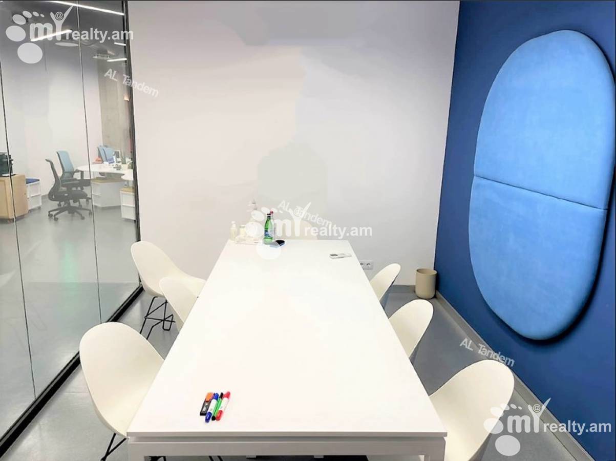 Commercial for rent خیابان امیریان, مرکز شهر ایروان, 127157