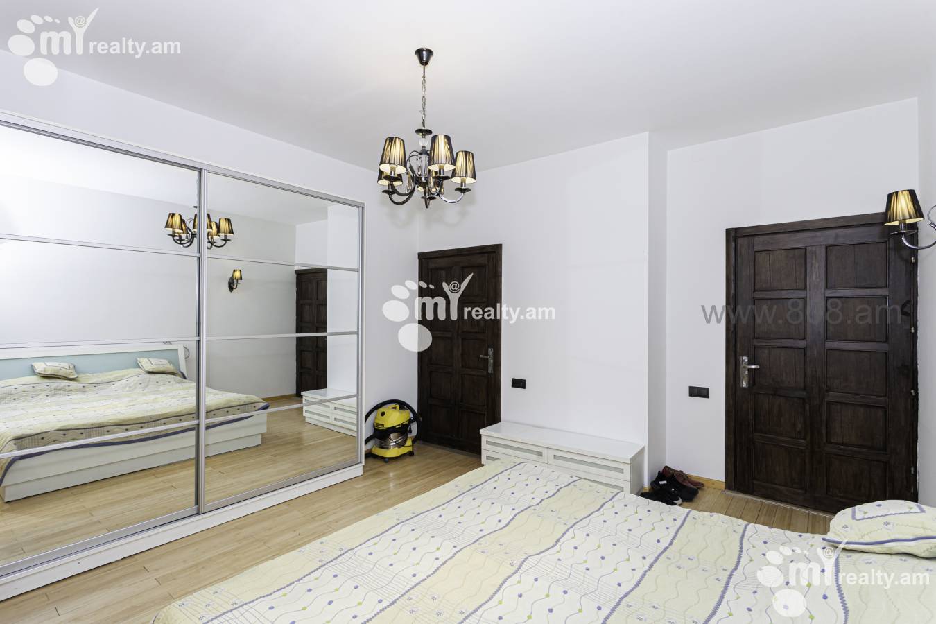 4 bedroom apartment for sale Tumanyan St, Center Yerevan, 126470