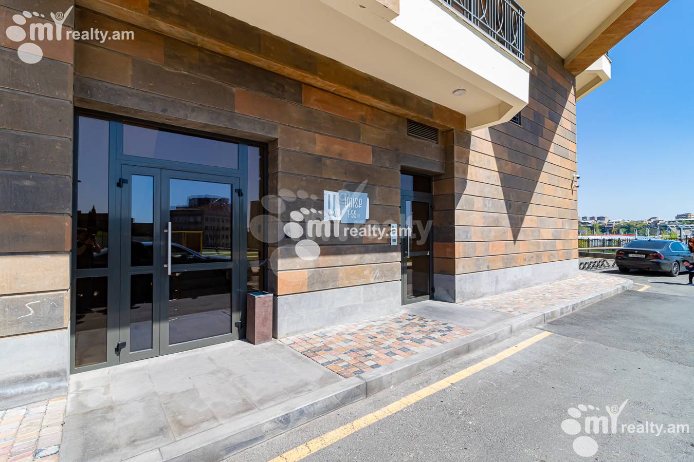 3 bedroom apartment for rent Sasna Тsrer St, Davtachène Yerevan, 154104