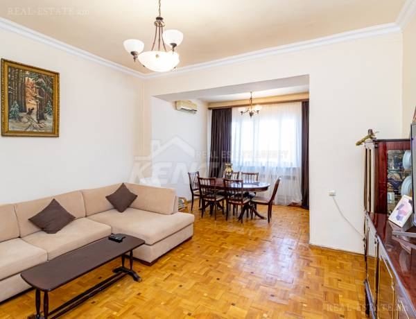 3-senyakanoc-bnakaran-vacharq-Yerevan-Arabkir