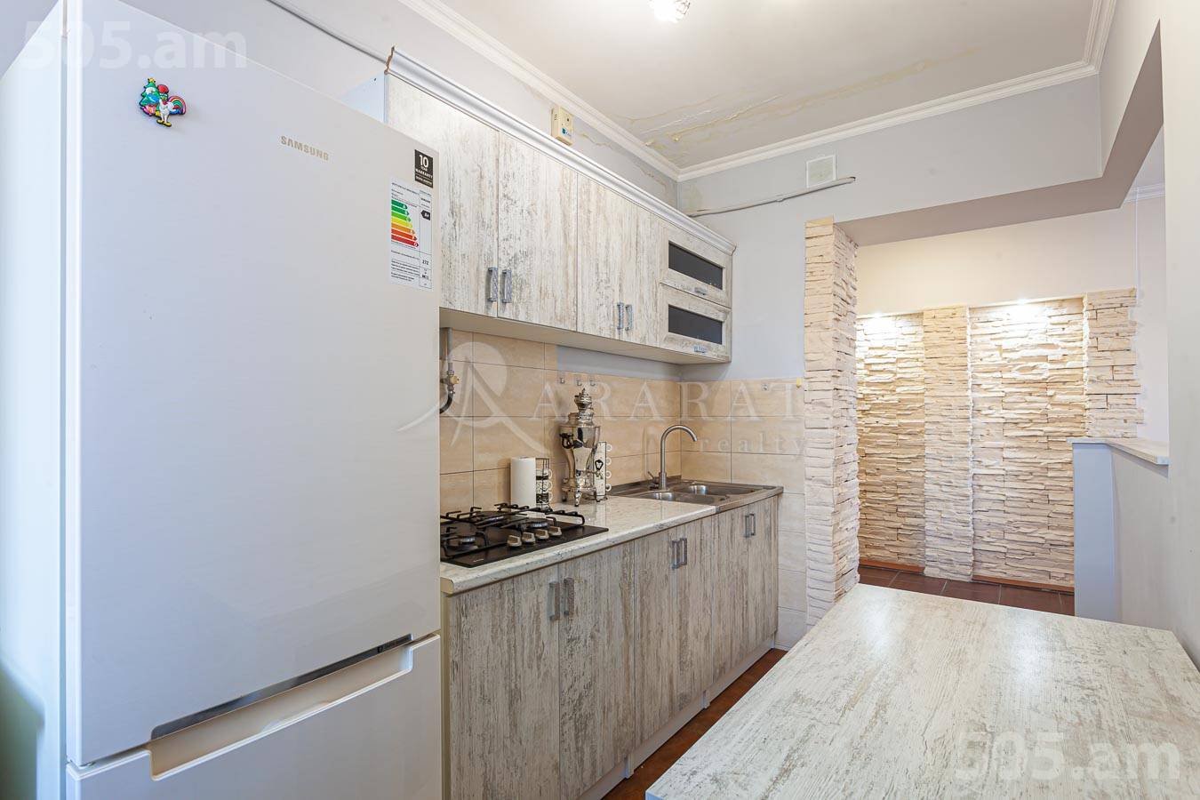 2 սենյականոց բնակարան  Լենինգրադյան փ, Մալաթիա-Սեբաստիա Երևան, 154850