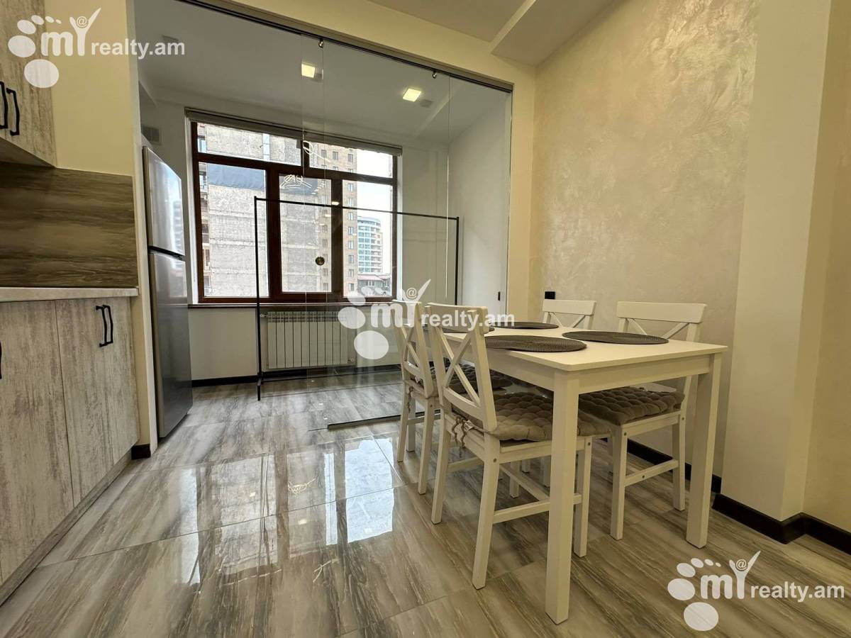 3 bedroom apartment for sale Yekmalyan St, Center Yerevan, 156240